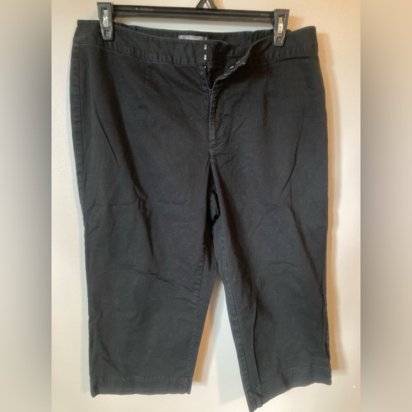 Liz Claiborne Black Audra Capri 16W - Picture 2 of 5